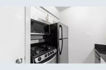 2401 Manor Road #123, Austin, TX 78722 - Photo 9