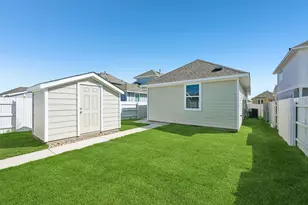 154 Daylily Dr, Elgin, TX 78621 - Photo 25