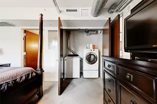 800 Brazos St, Austin, TX 78701 - Photo 21