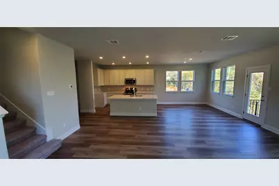 2800 Joe Dimaggio Boulevard #63, Round Rock, TX 78665 - Photo 3
