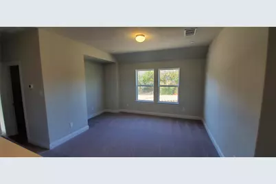 2800 Joe Dimaggio Boulevard #63, Round Rock, TX 78665 - Photo 7