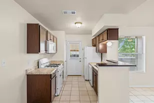 16031 Fitchburg Cir, Pflugerville, TX 78660 - Photo 7