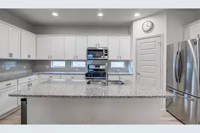 16800 Marcello Drive, Pflugerville, TX 78660 - Photo 9