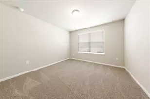 7217 Branrust Dr, Austin, TX 78744 - Photo 35