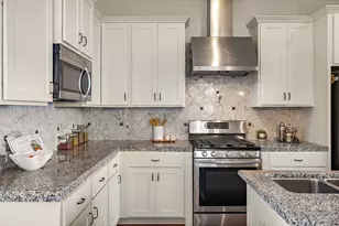 13803 Lakeview Dr, Austin, TX 78732 - Photo 21