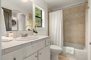 13803 Lakeview Dr, Austin, TX 78732 - Photo 13
