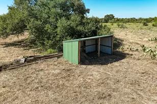 2812 Co Rd 205, Lampasas, TX 76550 - Photo 37