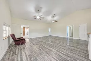 2812 Co Rd 205, Lampasas, TX 76550 - Photo 5