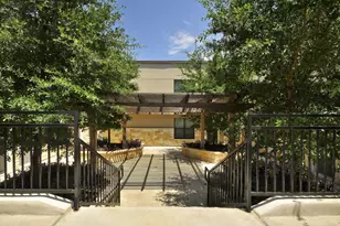 711 W 32nd St, Austin, TX 78705 - Photo 1