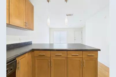 711 W 32nd Street #108, Austin, TX 78705 - Photo 9