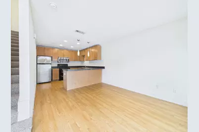 711 W 32nd Street #108, Austin, TX 78705 - Photo 5