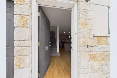 711 W 32nd Street #108, Austin, TX 78705 - Photo 3
