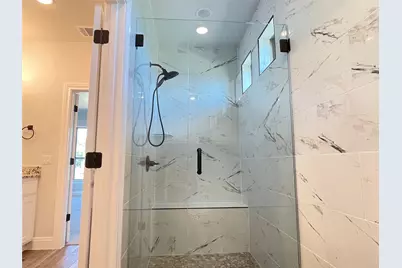 104 Creek Point Drive, Georgetown, TX 78628 - Photo 9