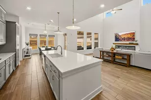 515 Watershield Cv, Georgetown, TX 78633 - Photo 5