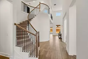 515 Watershield Cv, Georgetown, TX 78633 - Photo 13