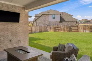 515 Watershield Cv, Georgetown, TX 78633 - Photo 21