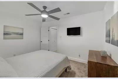 2107 Lewood Circle, Austin, TX 78745 - Photo 15
