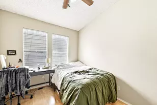 2706 Salado St, Austin, TX 78705 - Photo 13
