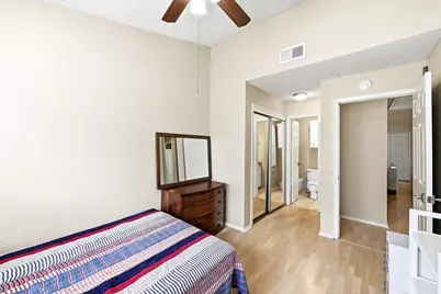 2706 Salado Street #305, Austin, TX 78705 - Photo 17