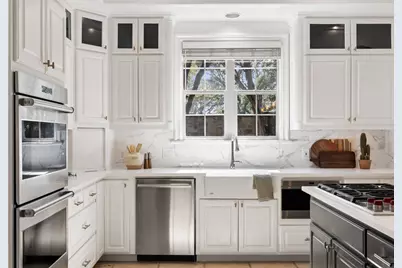 7228 Oak Shores Drive, Austin, TX 78730 - Photo 11