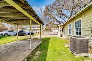 1119 N LBJ Dr, San Marcos, TX 78666 - Photo 21