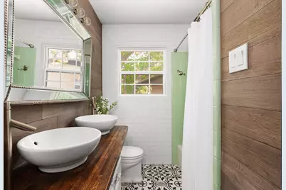 2403 Little John Lane, Austin, TX 78704 - Photo 15