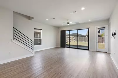 9820 Grapevine Leaf Drive, Manor, TX 78653 - Photo 7