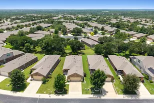 308 Holiday Creek Ln, Georgetown, TX 78633 - Photo 23