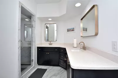 7701 Rialto Boulevard #124, Austin, TX 78735 - Photo 13