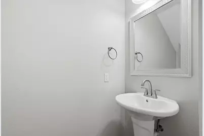 179 S Holly Street #102, Georgetown, TX 78626 - Photo 9