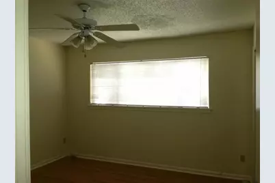 706 W 34th Street #102, Austin, TX 78705 - Photo 11