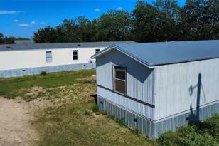 5644 Fm 535 Rd, Cedar Creek, TX 78612 - Photo 17