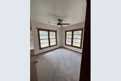 509 Whitehead Street, Smithville, TX 78957 - Photo 11