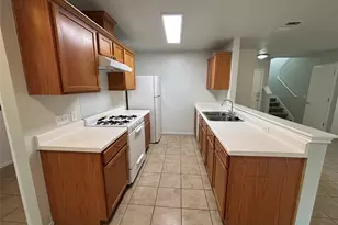 5504 Steven Creek Way, Austin, TX 78721 - Photo 7