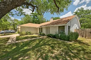 2702 Goldbridge Dr, Austin, TX 78745 - Photo 3