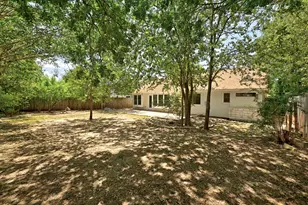 2702 Goldbridge Dr, Austin, TX 78745 - Photo 27