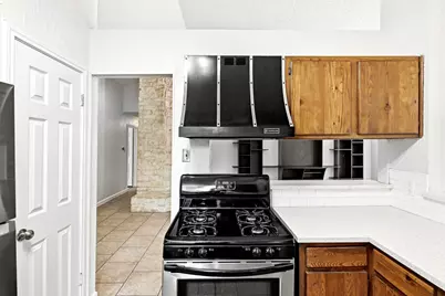 2702 Goldbridge Drive, Austin, TX 78745 - Photo 13