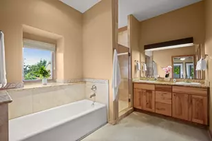 913 Taulbee Ln, Austin, TX 78757 - Photo 17