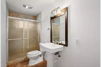 913 Taulbee Lane, Austin, TX 78757 - Photo 15