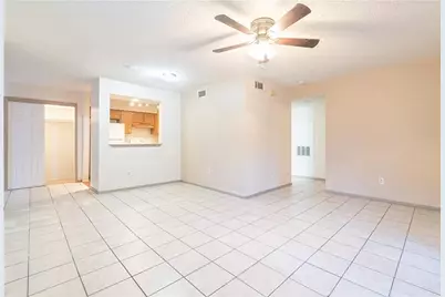 402 N Fredericksburg Street #1, San Marcos, TX 78666 - Photo 3