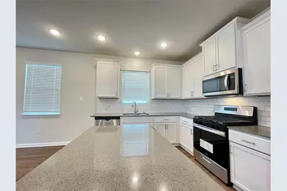 553 Backstays Loop, Kyle, TX 78640 - Photo 17