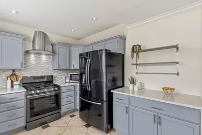 8103 Red Rock Cove, Austin, TX 78749 - Photo 15