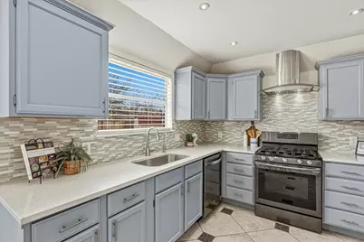 8103 Red Rock Cove, Austin, TX 78749 - Photo 13