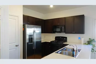 203 Tufted Duck Path, Kyle, TX 78640 - Photo 5