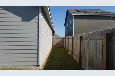 203 Tufted Duck Path, Kyle, TX 78640 - Photo 17