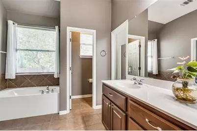 5413 Batak Lane, Austin, TX 78749 - Photo 9