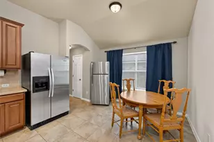 803 Broken Trace Ct, Round Rock, TX 78665 - Photo 9