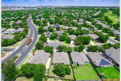 803 Broken Trace Court, Round Rock, TX 78665 - Photo 23
