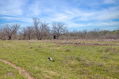 4975 E Highway 71 Highway E, Del Valle, TX 78617 - Photo 11