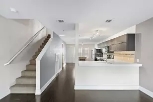 1101 Grove Blvd, Austin, TX 78741 - Photo 9